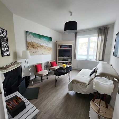 Appartement Quai Ouest, Vue Entree Port, Stationnement Gratuit, Lits Faits Pour Votre Arrivee, Serviettes De Toilettes Fournies دْييب المظهر الخارجي الصورة