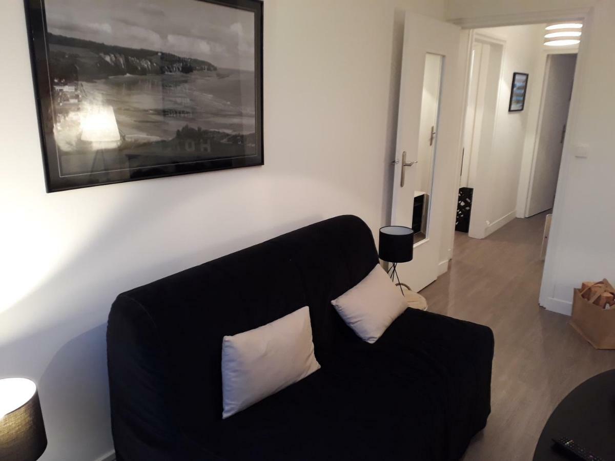 Appartement Quai Ouest, Vue Entree Port, Stationnement Gratuit, Lits Faits Pour Votre Arrivee, Serviettes De Toilettes Fournies دْييب المظهر الخارجي الصورة